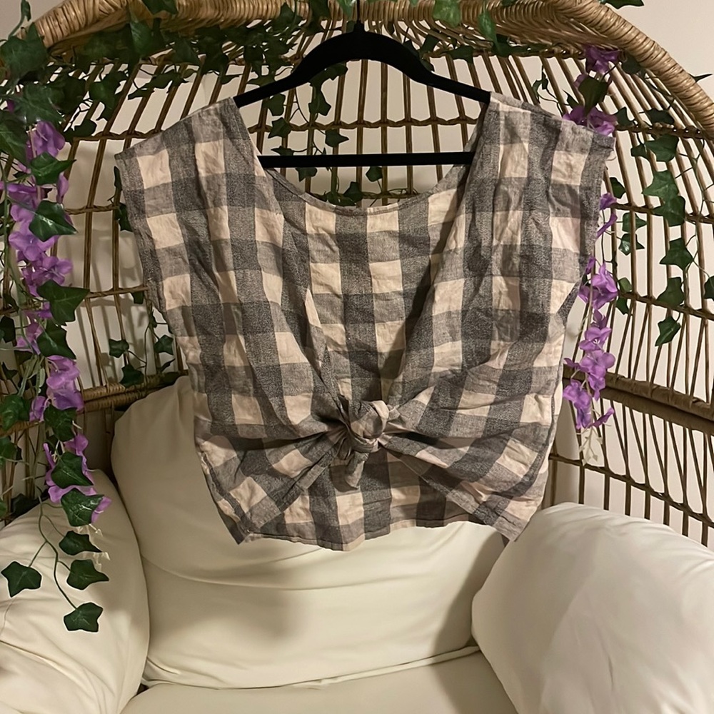 Backless Checkered Top
